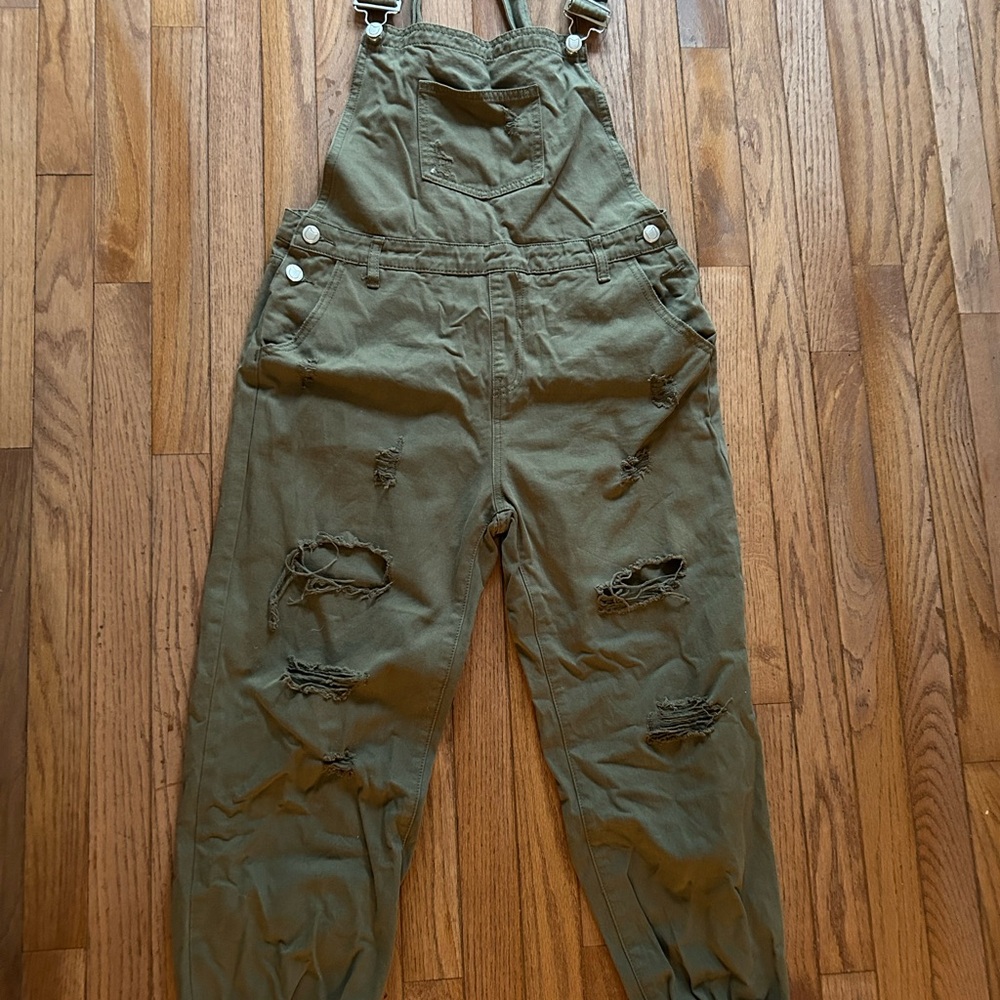 Kittenish Olive Green Casual Overalls